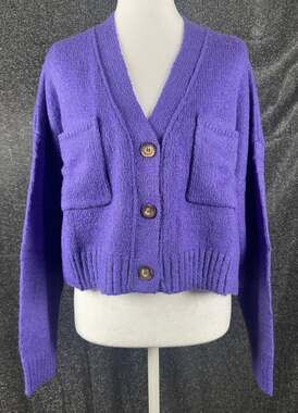 NWT Double Zero Purple Cropped Button Front Cardigan Sweater Size Large